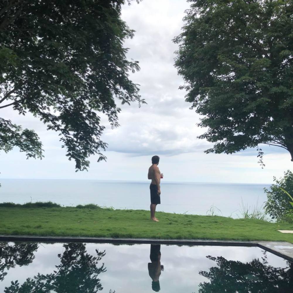 Meet your Posher, Thomas